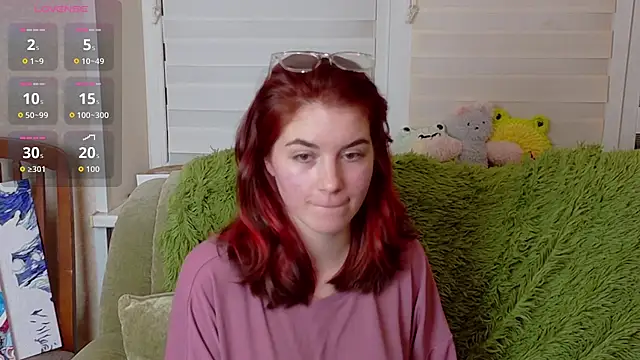 Snapshot of ElzaBlis chatting on 2, 10, 2025 ElzaBlis online show from 2, 10, 2025