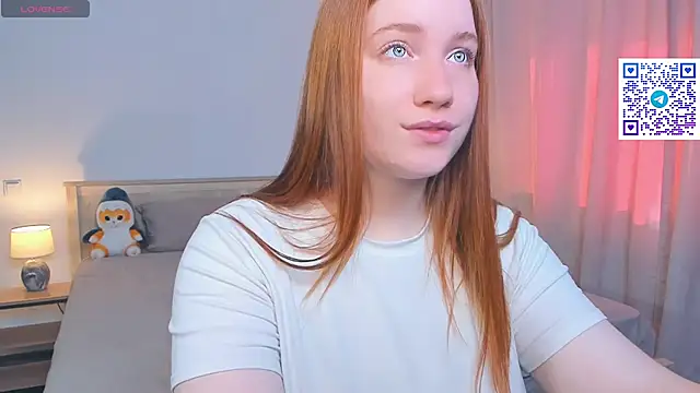 Snapshot of EthalCarlsqq chatting on 1, 10, 2025 EthalCarlsqq online show from 1, 10, 2025