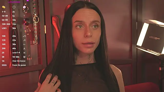 Snapshot of livia_starwars chatting on 7, 10, 2025 livia starwars online show from 7, 10, 2025