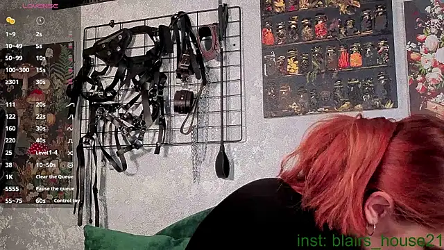 Snapshot of the_high_priestess chatting on 3, 10, 2025 the high priestess online show from 3, 10, 2025