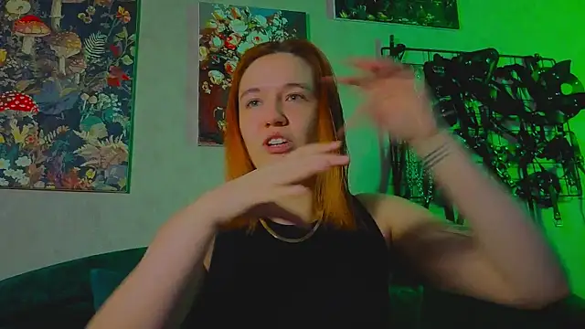 Snapshot of the_high_priestess chatting on 26, 4, 2026 the high priestess online show from 26, 4, 2026