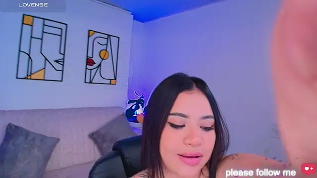 nicemiiaa7  online show from 19, 2, 2026