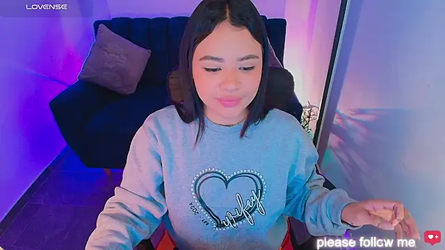 nicemiiaa7  online show from 4, 3, 2026