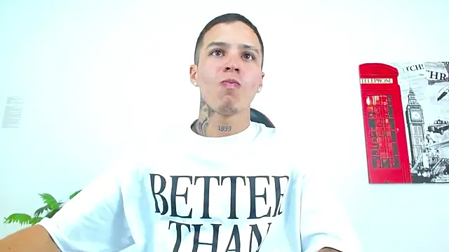 Cumandres18 online show from 15, 4, 2026