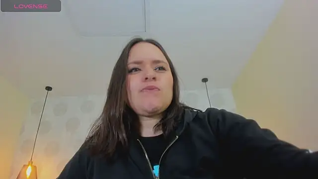 GIANAMILLER6 online show from 22, 12, 2025