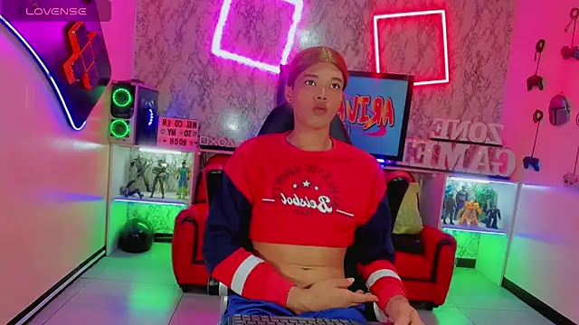 Madison Mujica online show from 26, 9, 2025