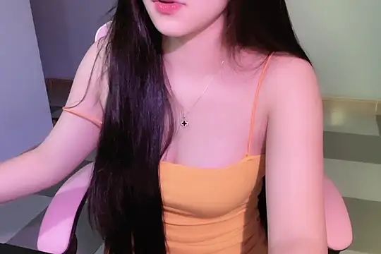 Snapshot of _AFang_ chatting on 26, 9, 2025 AFang online show from 26, 9, 2025