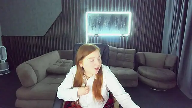 Snapshot of KattyRose8 chatting on 27, 10, 2025 KattyRose8 online show from 27, 10, 2025