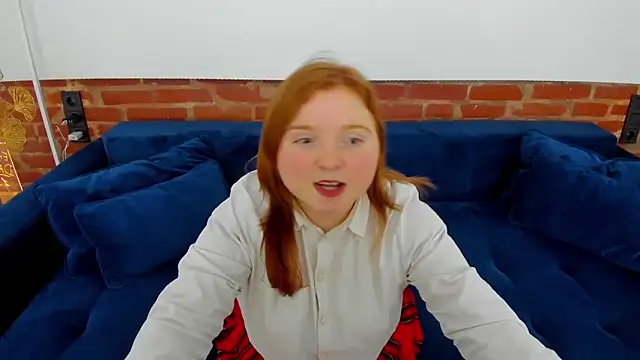 Snapshot of KattyRose8 chatting on 19, 11, 2025 KattyRose8 online show from 19, 11, 2025