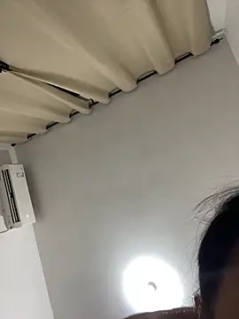 MengMeng0515 online show from 29, 11, 2025