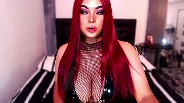 Snapshot of xTrixieMae chatting on 6, 10, 2025 xTrixieMae online show from 6, 10, 2025