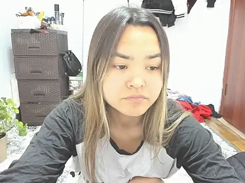 Snapshot of saika_blush chatting on 13, 2, 2026 saika blush online show from 13, 2, 2026