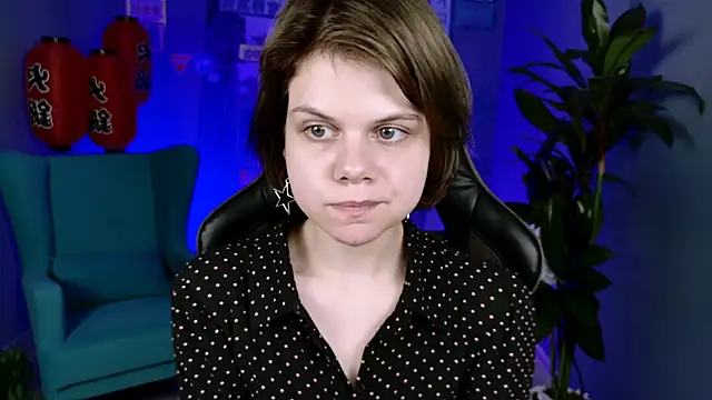 EllieMurler online show from 8, 10, 2025