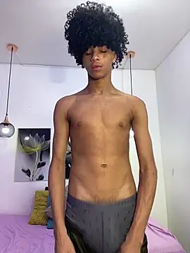 Snapshot of Violet_Dream2 chatting on 5, 4, 2026 Violet Dream2 online show from 5, 4, 2026