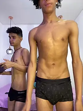 Snapshot of Violet_Dream2 chatting on 9, 4, 2026 Violet Dream2 online show from 9, 4, 2026