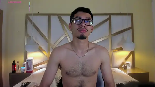 Snapshot of Jaxon_Carter chatting on 9, 4, 2026 Jaxon Carter online show from 9, 4, 2026