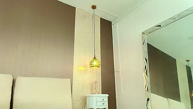 Tiifany Baker online show from 28, 2, 2026