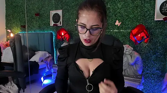 Linagh  online show from 31, 3, 2026