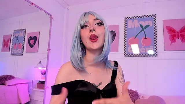 Zoe Lynch  online show from 28, 11, 2025