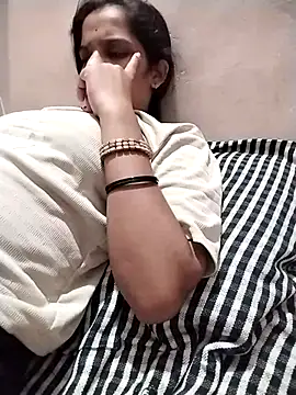 Snapshot of Sofia_kuuu chatting on 20, 9, 2025 Sofia kuuu online show from 20, 9, 2025