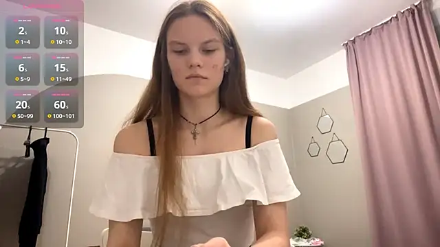Snapshot of AudreyHammond chatting on 27, 9, 2025 AudreyHammond online show from 27, 9, 2025