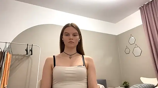 Snapshot of AudreyHammond chatting on 14, 10, 2025 AudreyHammond online show from 14, 10, 2025