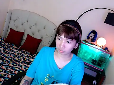 ShantalFoxxy  online show from 8, 11, 2025