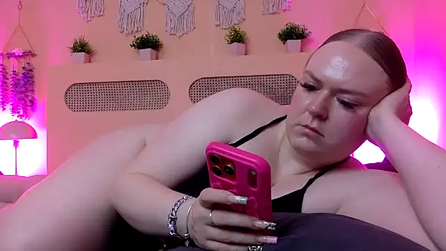 gracelovesxx online show from 14, 4, 2026