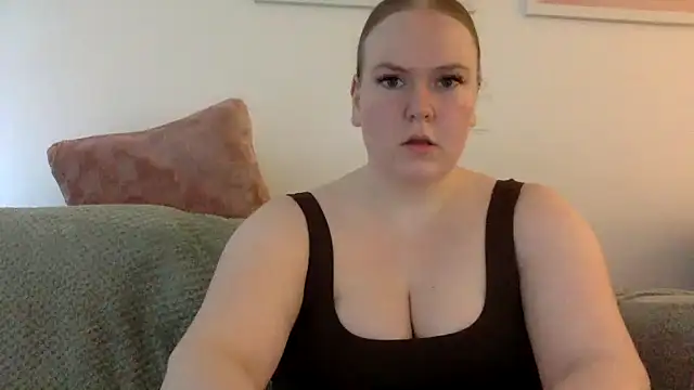 Snapshot of gracelovesxx chatting on 22, 5, 2026 gracelovesxx online show from 22, 5, 2026