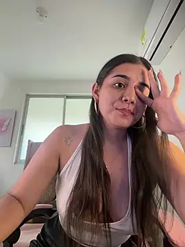 salomecute21 online show from 2, 8, 2026