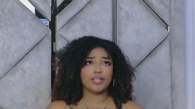 Cristal-Jonnes online show from 6, 4, 2026