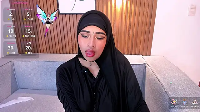 Snapshot of kayla_hasab chatting on 20, 10, 2025 kayla hasab online show from 20, 10, 2025