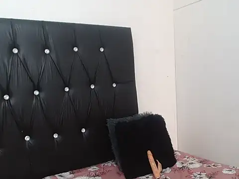 Lsnickykhanyile online show from 30, 9, 2025