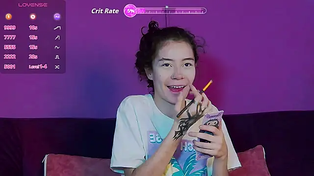 Snapshot of RavennMoonn chatting on 17, 9, 2025 RavennMoonn online show from 17, 9, 2025