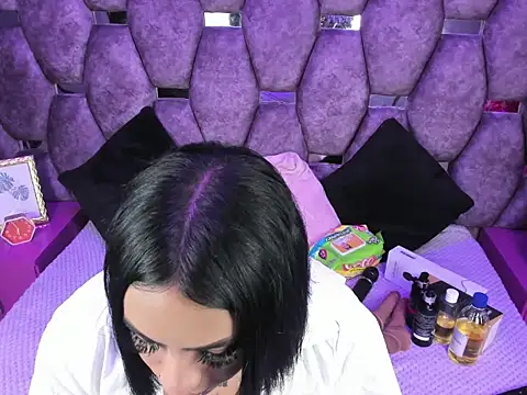 nikky latin online show from 18, 2, 2026