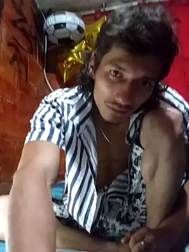 Snapshot of alexandercruz chatting on 14, 12, 2025 alexandercruz online show from 14, 12, 2025