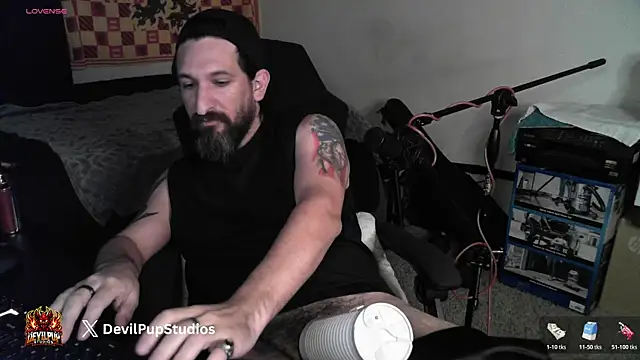 DevilPup75  online show from 15, 2, 2026