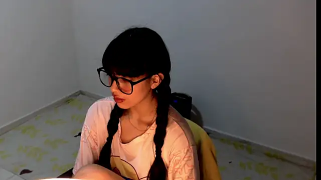 meganmiauu online show from 27, 5, 2026