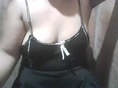 Snapshot of Azrielxx05 chatting on 26, 9, 2025 Azrielxx05 online show from 26, 9, 2025