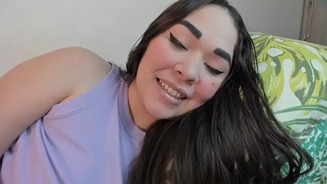 Snapshot of Brianna_Angelina chatting on 3, 3, 2025 Brianna Angelina online show from 3, 3, 2025