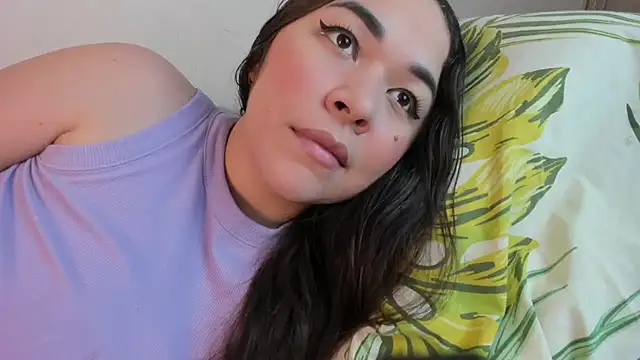 Snapshot of Brianna_Angelina chatting on 6, 3, 2025 Brianna Angelina online show from 6, 3, 2025