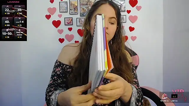 Snapshot of Pregnant_Kloe chatting on 11, 5, 2026 Pregnant Kloe online show from 11, 5, 2026