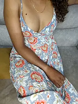 Tamilpallavi online show from 4, 4, 2026