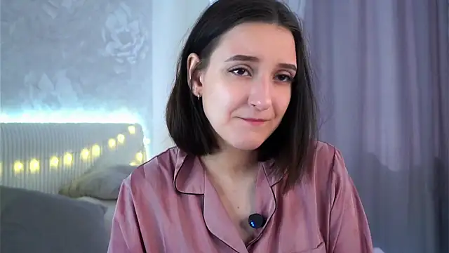 FalineBeacher online show from 12, 4, 2026