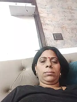 Soniya Roy online show from 3, 6, 2026
