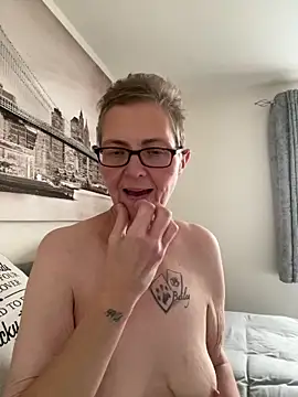 Curvy-Jinx online show from 16, 10, 2025