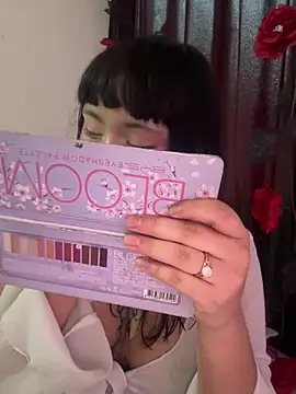 Snapshot of Kitty_yukimura chatting on 27, 9, 2025 Kitty yukimura online show from 27, 9, 2025