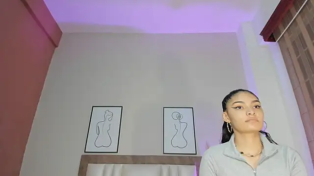 Snapshot of LunaAspen_ chatting on 20, 9, 2025 LunaAspen online show from 20, 9, 2025