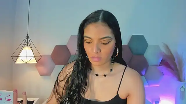 Snapshot of LunaAspen_ chatting on 3, 10, 2025 LunaAspen online show from 3, 10, 2025