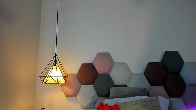 Snapshot of LunaAspen_ chatting on 23, 10, 2025 LunaAspen online show from 23, 10, 2025